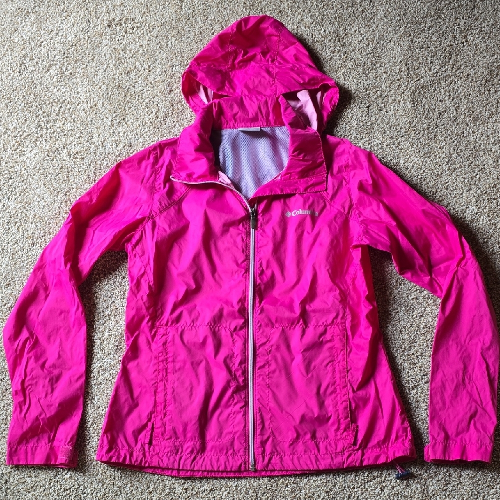 Columbia Women's Vivid Pink Rain/Wind Jacket
